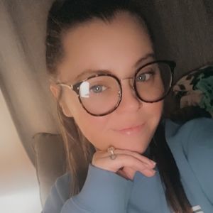 Meet your Posher, Kearstin